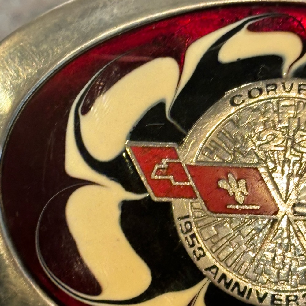 Rare vintage 25th anniversary corvette buckle - Picture 3 of 5